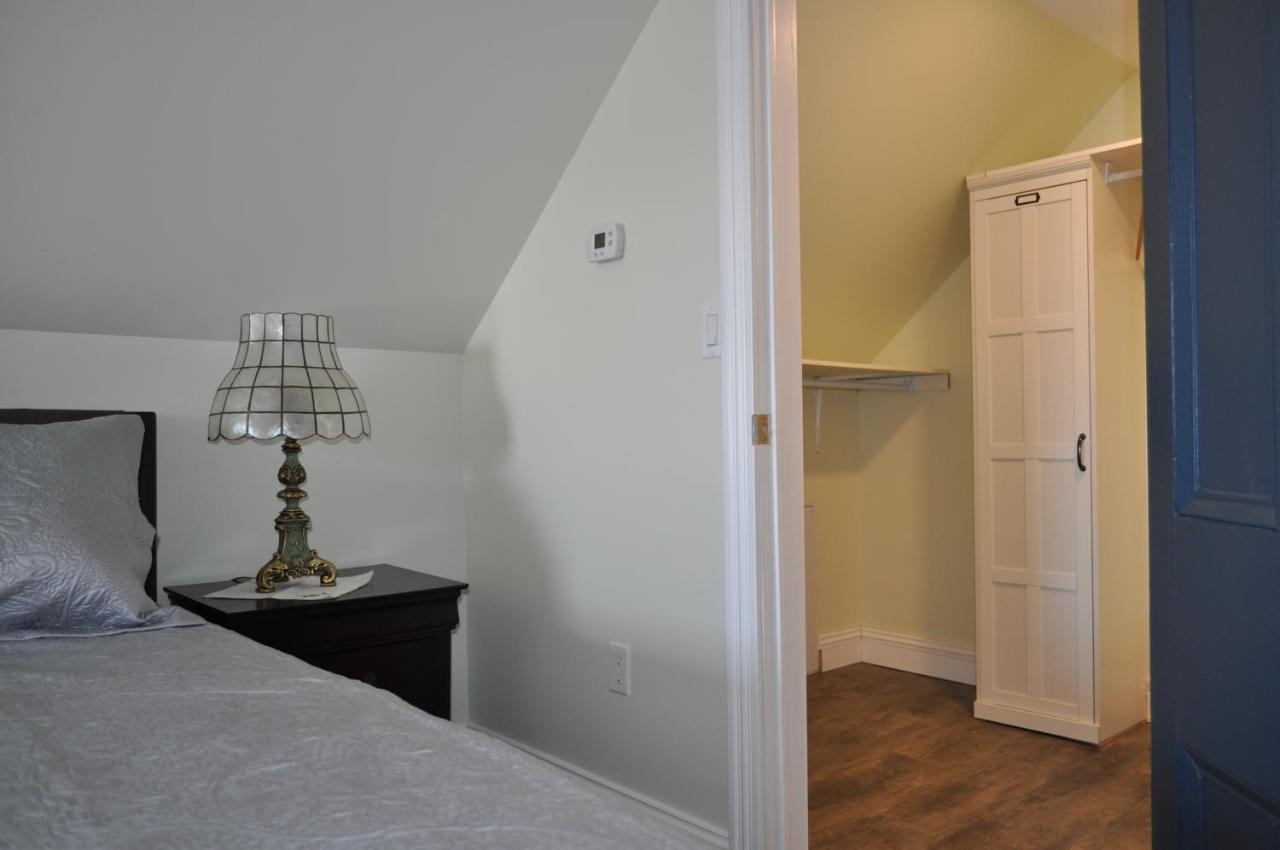Holman'S Heritage Suites Summerside Exterior photo